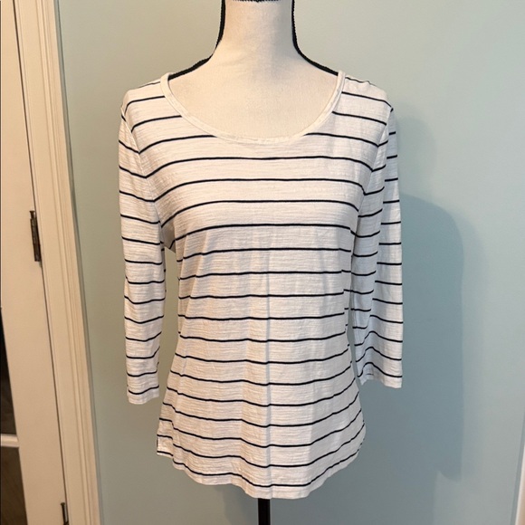 GAP Blouse - Picture 1 of 2